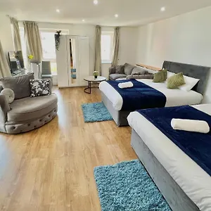 O2 Arena Canary Wharf Excel Apartment