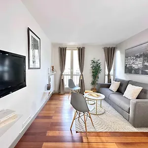  Apartment Beautiful Calm In Le Marais France